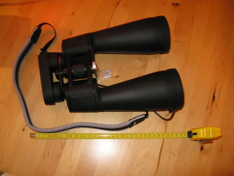 Großes Fernglas 15×70